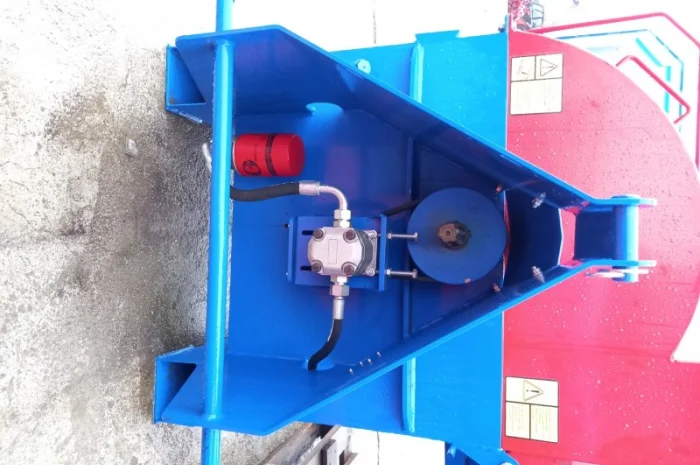 Подрібнювач деревини PL-160- фото № 3