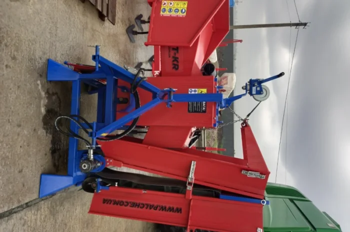 Подрібнювач гілок PG-160T-КR навісний на трактор з поворотною транспортувальною стрічкою- фото № 5