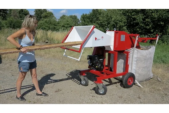 Измельчители древесных отходов на дрова Urban (Чехия)- фото № 2