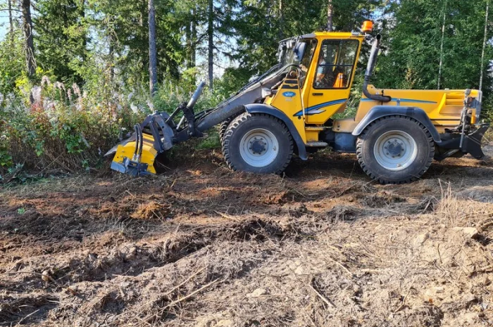 Лісова фреза MeriCrusher серії MС5 з гідравлічним приводом для великих навантажувачів- фото № 2