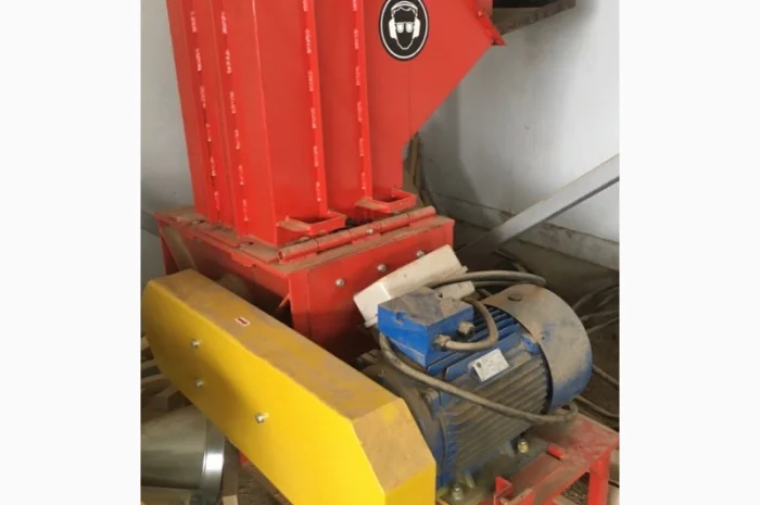 Деревоподрібнюча машина барабанного типу ОЛНОВА- фото № 2