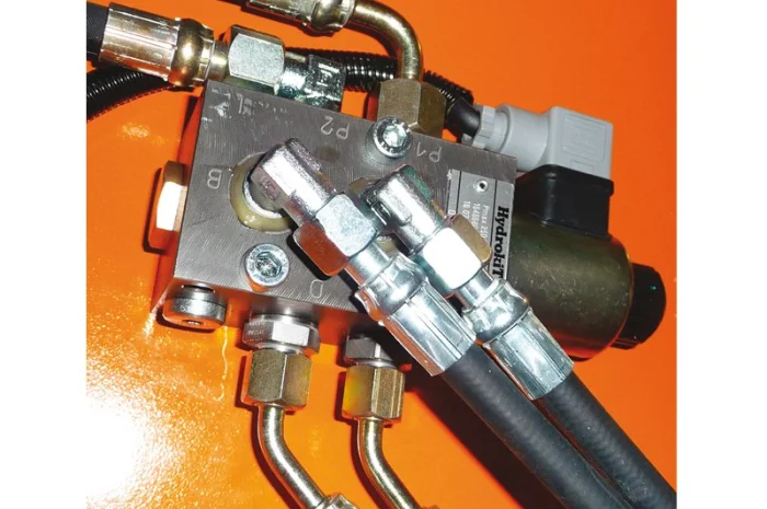 Навесная дисковая пила Coupeco P180.G90.1900 (Франция)- фото № 4