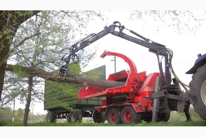 Подрібнювач деревини Biber 80 з маніпулятором. Високопродуктивний щепоріз- фото № 1