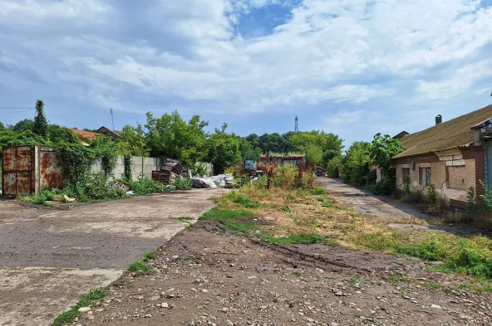 Продажа помещения с территорией в Черноморке- фото № 1