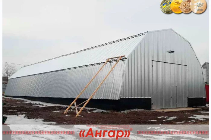 Ангары герметичные: не задувает снег, не затекает вода. Срок эксплуатации от 20 лет- фото № 2