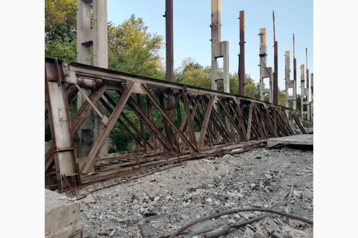 Продам колонны 12 метров- фото № 3