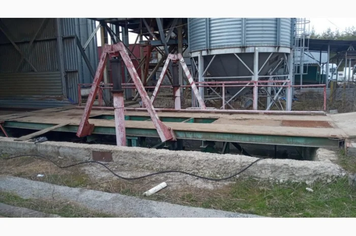 Предприятие продаёт Гидравлический автомобилеразгрузчик (ГУАР)- фото № 1