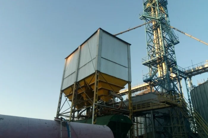 Виготовлення та монтаж бункерів для вивантаження зерна- фото № 5