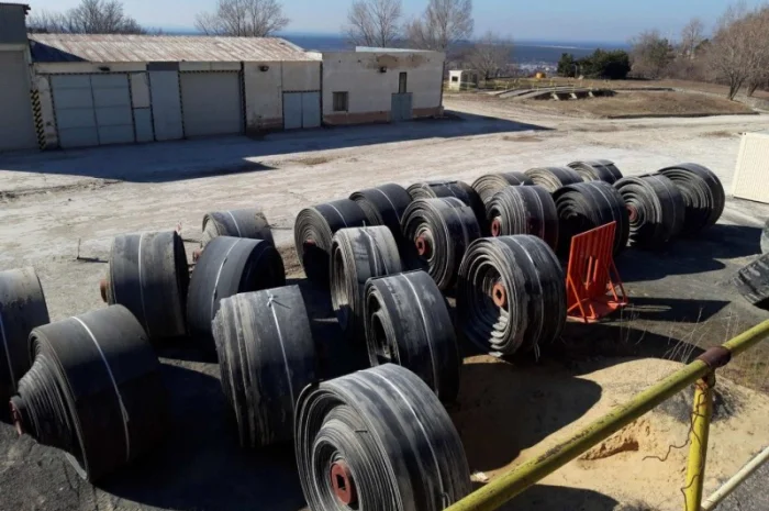 Стрічка транспортерна посилена для гідроізоляції- фото № 1