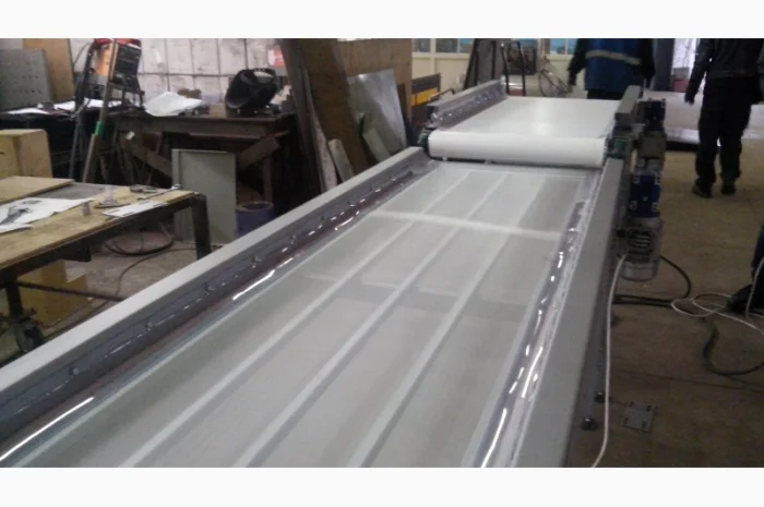 Інспеційний стіл для сортування ягід. Конвеєр- фото № 2