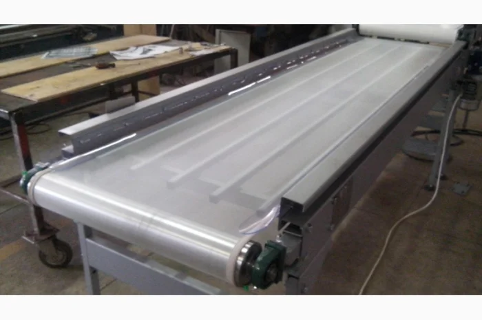 Інспеційний стіл для сортування ягід. Конвеєр- фото № 5