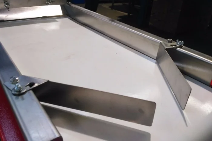 Конвейер для сортировки конфет- фото № 4