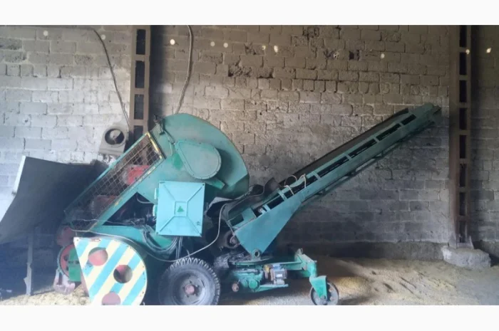 Предприятие продаёт Погрузчик ковшовый шнековый Р6-КШП-6- фото № 1