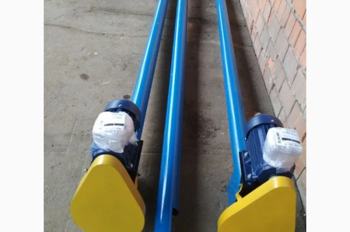 Шнек, погрузчики, шнекові конвеєри, шнековий дозатор, комбайни, змішувачі- фото № 3