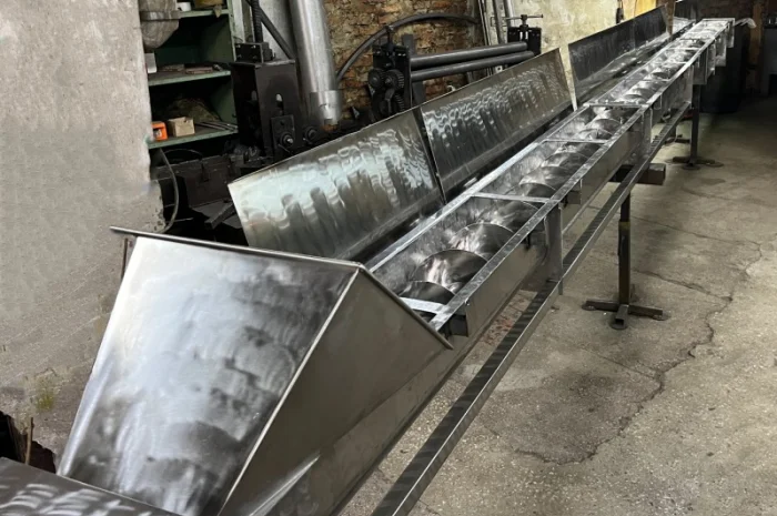 Жолобові шнекові транспортери з нержавіючої сталі 20-30 т.год. D400мм, L12м, 7, 5кВт- фото № 1