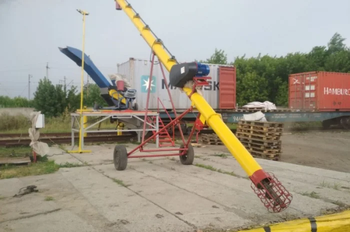 Шнекові транспортери / навантажувачі / розвантажувачі- фото № 2