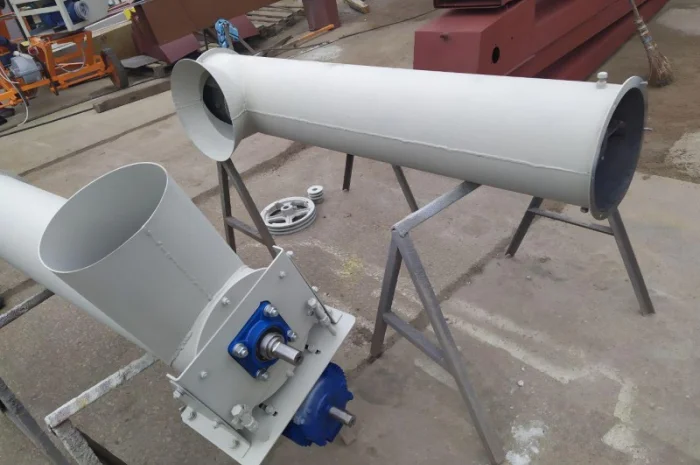 Винтовой конвейер, Гвинтовий конвеєр- фото № 2