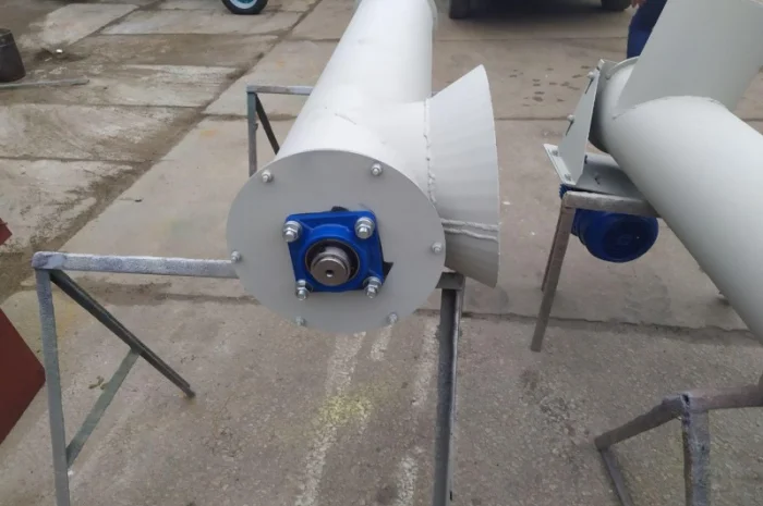 Винтовой конвейер, Гвинтовий конвеєр- фото № 7