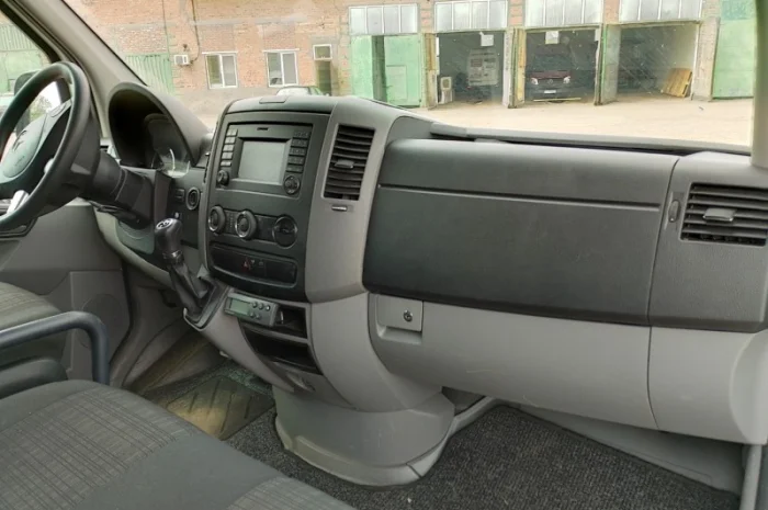 Mercedes benz 313 рефрижератор 2016- фото № 12