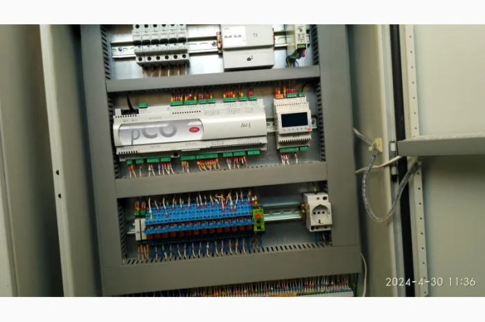 Продам холодильную машину 259kwy похолоду с внешним конденсатором- фото № 6