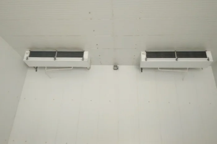 Холодильное оборудование Bitzer, Helpman, Danfoss. 1500м3 камера- фото № 18