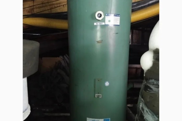 Вертикальний рідинний ресівер Bitzer FC 3102, 320 л- фото № 1