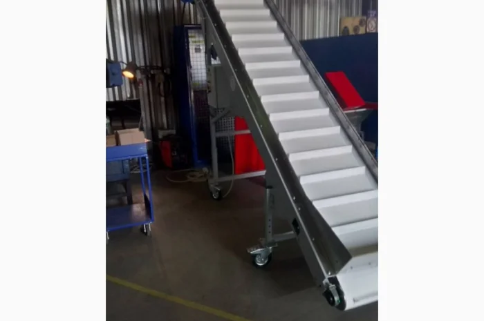 Наклонный элеватор- фото № 1