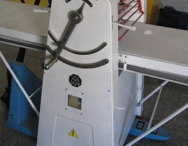 Тестораскаточная машина МНРТ-130/600- фото № 3