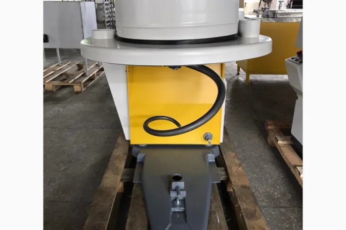 Тестомесильная машина (у/с) Л4-ХТВ (без дежи)- фото № 1