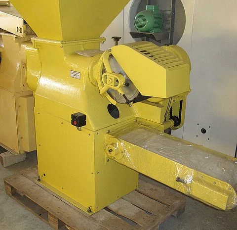 Тестоделитель ХДФ-М3- фото № 1