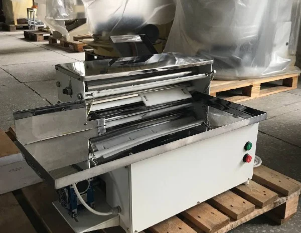 Тестораскаточная машина для лаваша РЛ-500/Н (настольная)- фото № 2