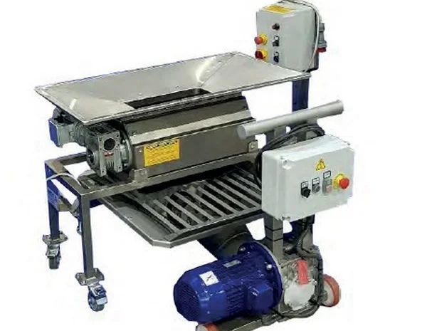 Гвинтовий насос із завантажувальним бункером для харчової промисловості- фото № 1