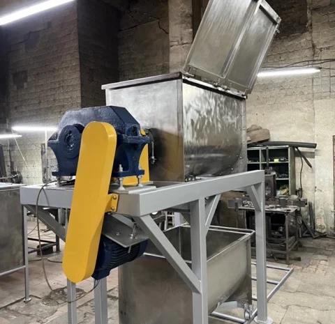 Шнековий змішувач для виробництва преміксів, добавок 500 літрів- фото № 6