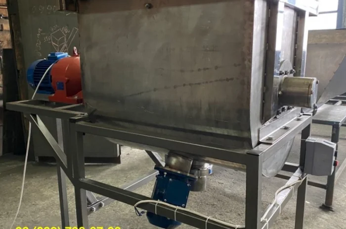 Змішувач харчовий горизонтальний стрічковий 400л. Виробник- фото № 1