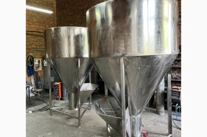 Вертикальний змішувач для продуктів з нержавіючої сталі 304. 2000 літрів- фото № 4