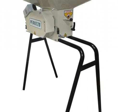 Электрическая плющилка для зерна Crush Peruzzo/ Zoo Tech- фото № 1