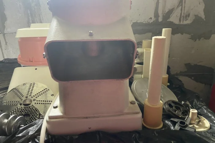 Продаём промышленную овощерезку- фото № 3