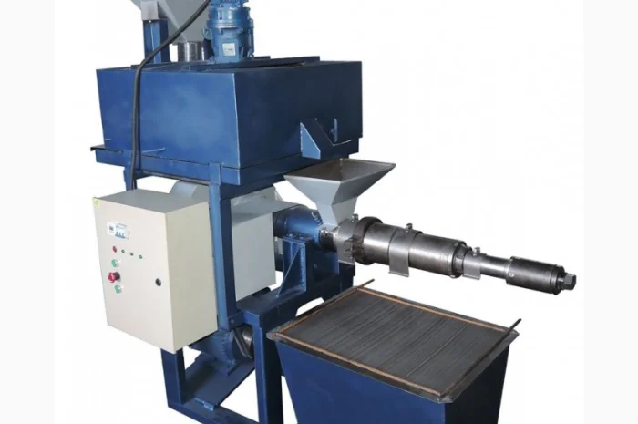 Маслопресс шнековый ММШ-220 с подогревом сырья (сковорода)- фото № 1