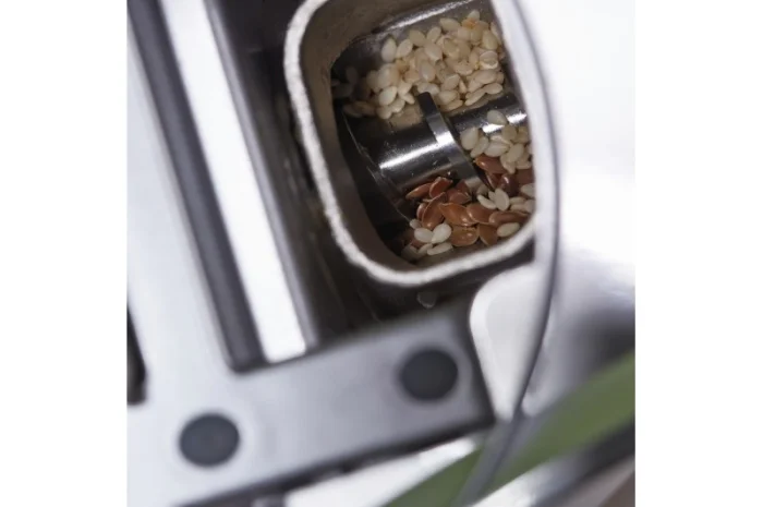 Маслопресс шнековый для кухни YD-03A- фото № 6