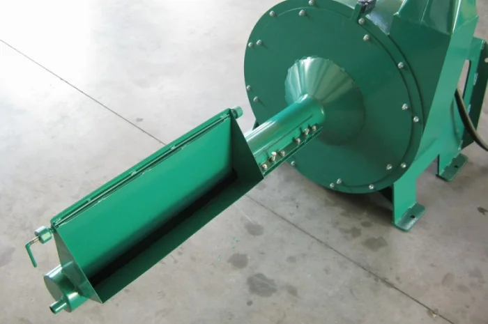 Комплекс измельчения рулонов (тюков) соломы- фото № 3