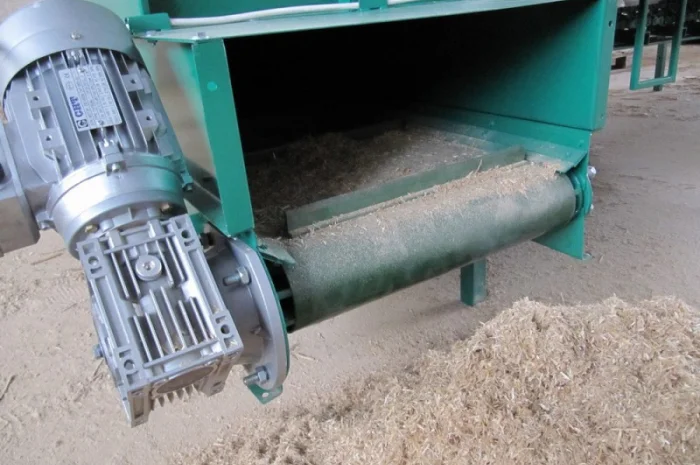 Комплекс измельчения рулонов (тюков) соломы- фото № 9