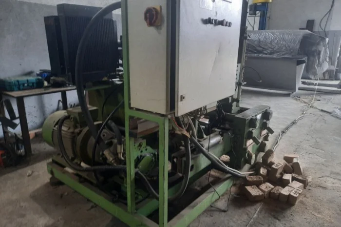 Гідравлічний прес для виготовлення брикетів РУФ 400 кг.год RUF RB 330 Німеччина- фото № 5