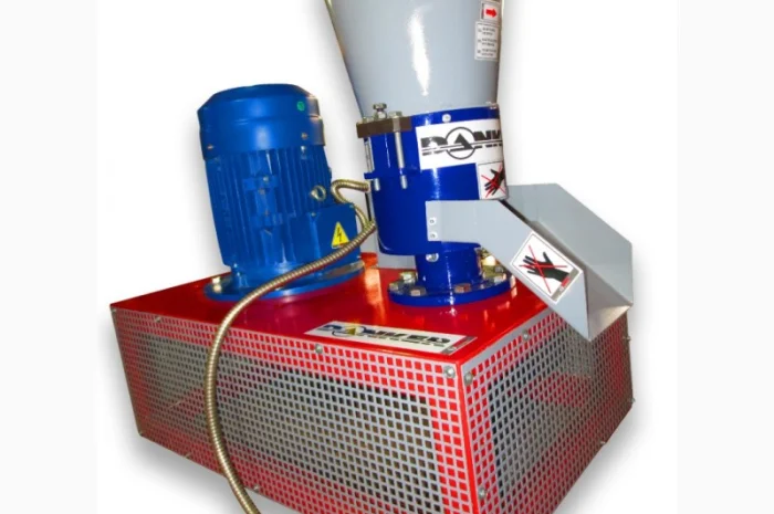 Гранулятор корму- фото № 1