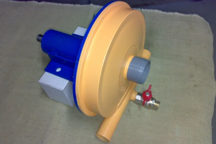 Измельчитель - Зернодробилка - Гидромельница "Аппетит ГМ 2Б"- фото № 2