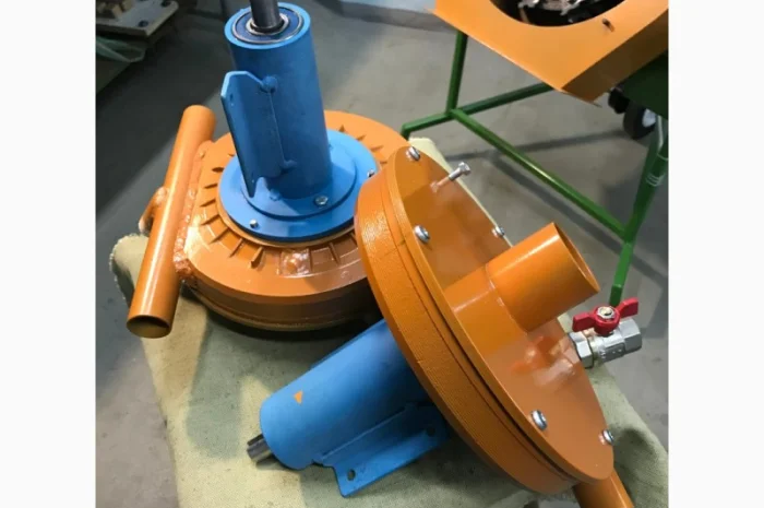 Измельчитель - Зернодробилка - Гидромельница "Аппетит ГМ 2Б"- фото № 1