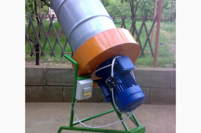 Измельчитель - соломорезка - траворезка - зернодробилка "Вихрь -5" 5, 5 Квт/250 кг/час- фото № 3