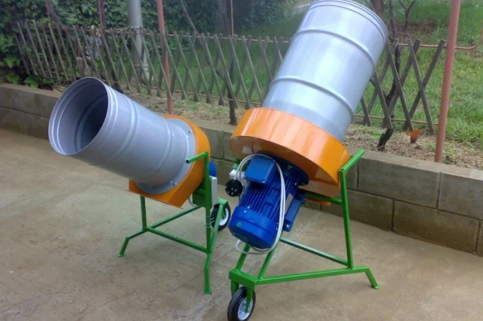 Измельчитель - соломорезка - траворезка - зернодробилка "Вихрь -5" 5, 5 Квт/250 кг/час- фото № 4