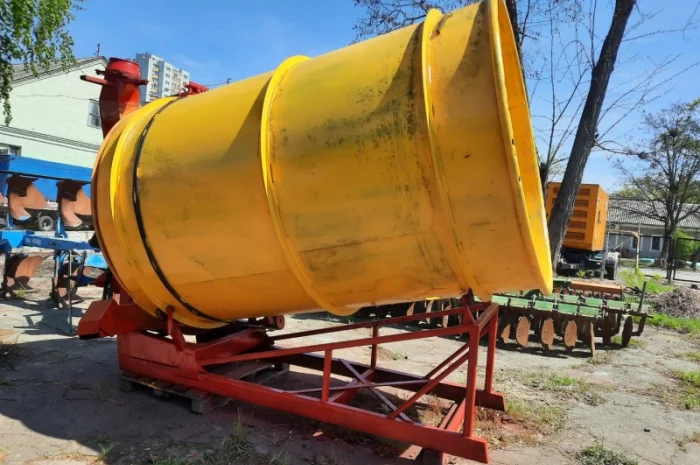 Подрібнювач соломи Tomahawk 505M- фото № 2