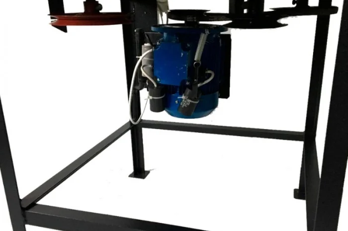 Универсальный измельчитель 4 в 1 - траворезка соломорезка, овощерезка, зернодробилка- фото № 10