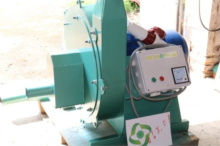 Молотковая зернодробилка, опилок, нагнетательная 11кВт (1000кг/час)- фото № 1